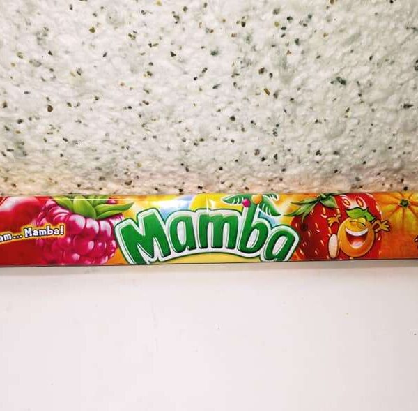 Зіжовуючі фруктові жуйки "Mamba", 106 грам