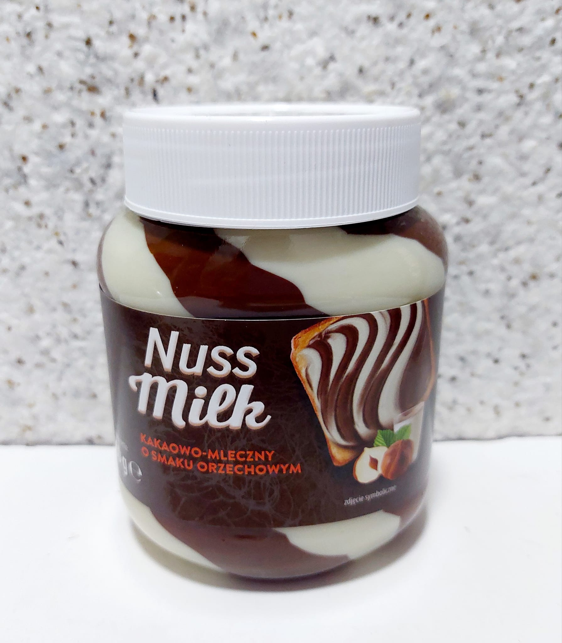 Шоколадно-молочний крем Nuss Milk з горіховим смаком, 400 грам 1 Шоколадно-молочний крем Nuss Milk з горіховим смаком, 400 грам