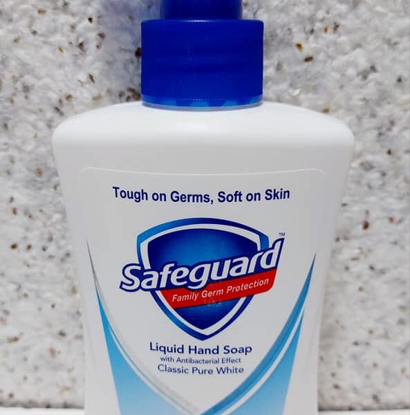 Антибактеріальне рідке мило Safeguard Classic Pure White, 225 мл