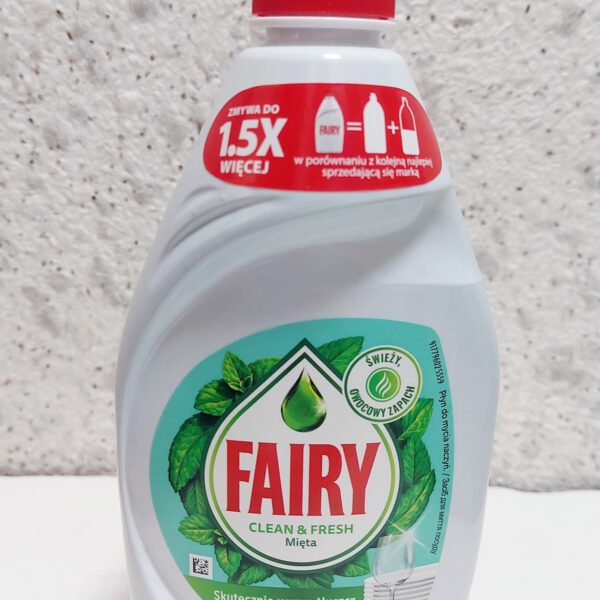 Засіб для миття посуду FAIRY Clean & Fresh Яблуко, 900 мл