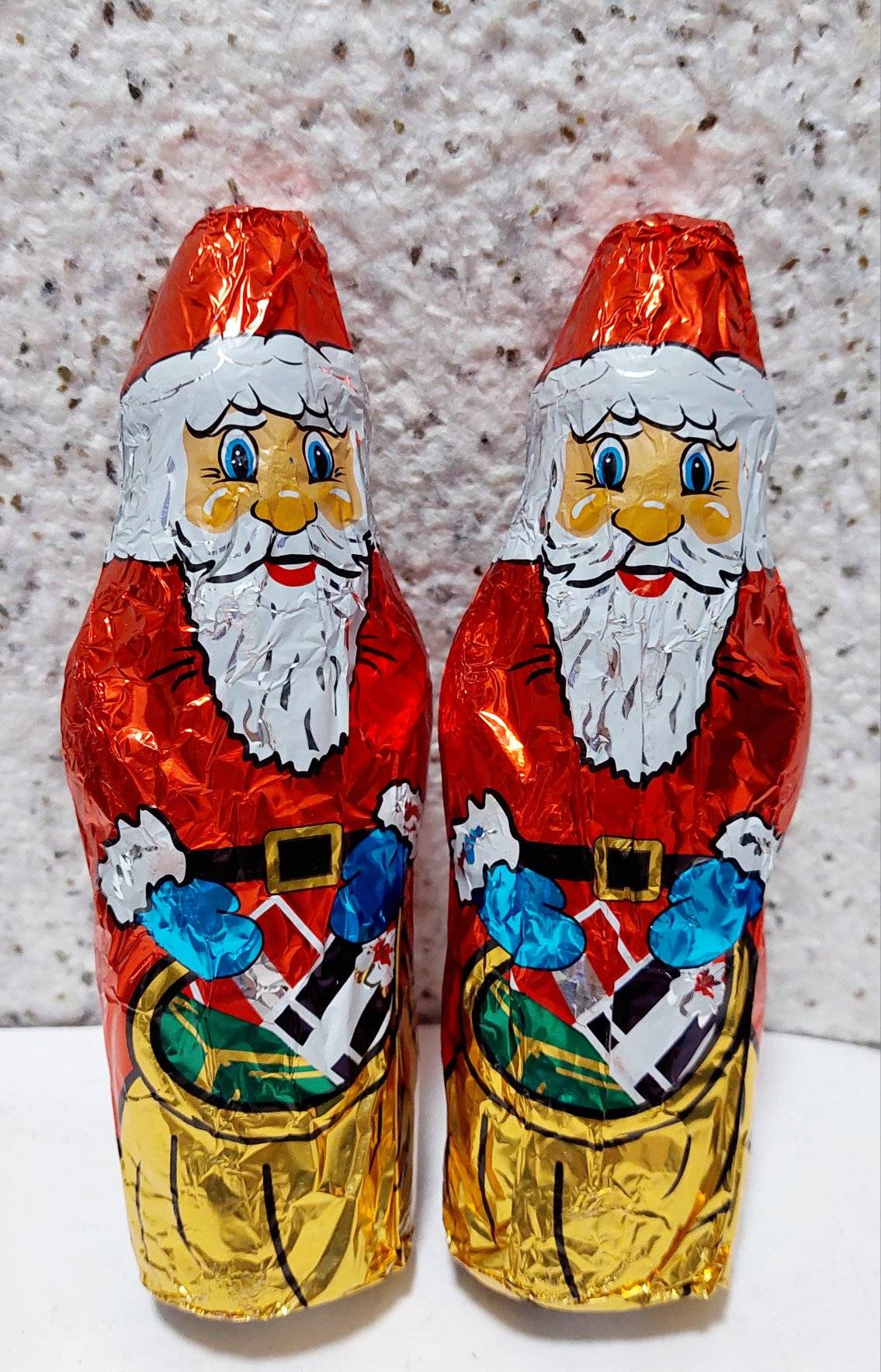 Фігурка з молочного шоколаду "Святий Миколай" 60 грам 1 Фігурка з молочного шоколаду "Святий Миколай" 60 грам