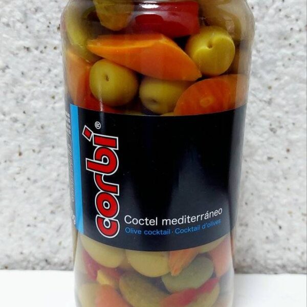 Овочеве асорті з оливками Corbi Coctel Mediterraneo в маринаді, 700 г /400 г