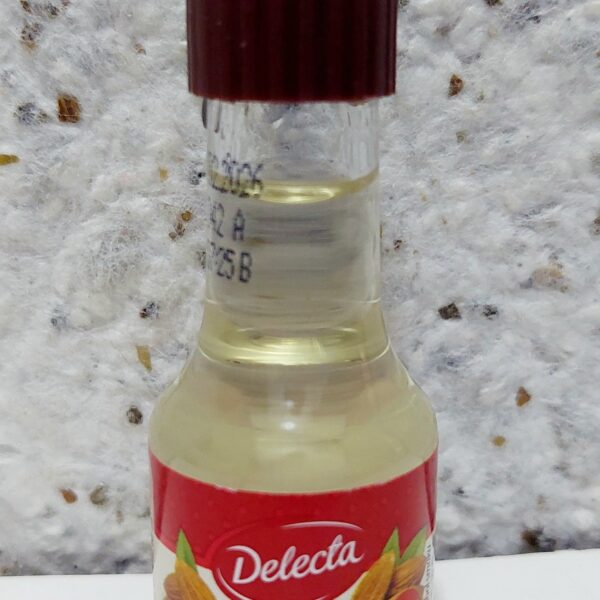 Мигдалевий ароматизатор Delecta, 12 мл